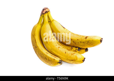 Bündel von reifen Bananen mit dunklen Flecken isoliert auf weißem Stockfoto