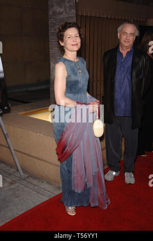 LOS ANGELES, Ca. 20. April 2006: Schauspielerin ALICE KRIGE im Rahmen der Weltpremiere in Hollywood, von ihren neuen Film Silent Hill. © 2006 Paul Smith/Featureflash Stockfoto