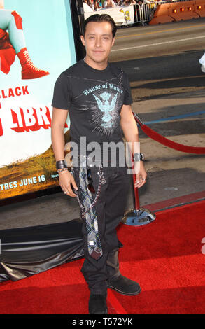 LOS ANGELES, Ca. Juni 12, 2006: Darsteller EFREN RAMIREZ bei der Weltpremiere in Hollywood, von "Nacho Libre". © 2006 Paul Smith/Featureflash Stockfoto