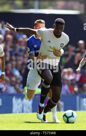 Liverpool, Großbritannien. 21. Apr 2019. Paul Pogba von Manchester United in der Premier League Match zwischen Everton und Manchester United im Goodison Park am 21. April 2019 in Liverpool, England. (Foto von Tony Taylor/phcimages.com) Credit: PHC Images/Alamy leben Nachrichten Stockfoto