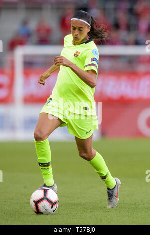 21. April 2019, Bayern, München: Fußball, Frauen: Champions League, FC Bayern München - FC Barcelona, K.o.-Runde, Halbfinale, Hinspiel auf der FC Bayern Campus. Andressa Alves von Barcelona spielt den Ball. Foto: Matthias Balk/dpa Stockfoto