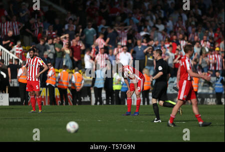 Peterborough, Großbritannien. 22 Apr, 2019. Sunderland Spieler nach dem Himmel Wette Liga 1 Übereinstimmung zwischen Peterborough und Sunderland an der London Road, Peterborough. (Quelle: Chris Booth | MI Nachrichten) nur die redaktionelle Nutzung, eine Lizenz für die gewerbliche Nutzung erforderlich. Keine Verwendung in Wetten, Spiele oder einer einzelnen Verein/Liga/player Publikationen. Foto darf nur für Zeitung und/oder Zeitschrift redaktionelle Zwecke verwendet werden. Credit: MI Nachrichten & Sport/Alamy leben Nachrichten Stockfoto