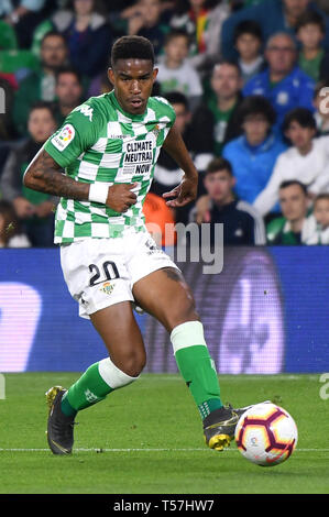 SEVILLA, 21-04-2019. Primera Division Liga. LaLiga. Estadio Benito Villamarin. Junior Firpo (Real Betis) während des Spiels Real Betis - Valencia CF. Stockfoto