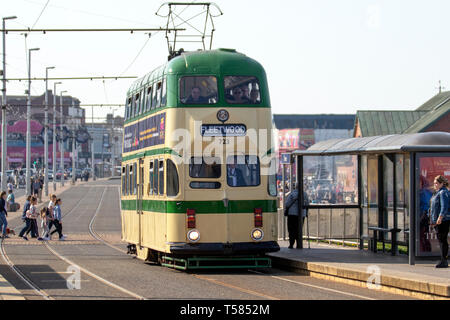 1935 30er Jahre Blackpool Balloon 723; Tram Easter Gold Heritage Weekend Trams, fylde Coast, Tramway, Trolleybus, Trolleybusse von früheren Fährpassagieren entlang der Blackpool-Küste. VEREINIGTES KÖNIGREICH Stockfoto