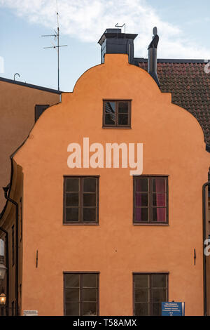 Die bunten Giebelseite des 1725 Finska kyrkan (finnische Kirche) in Slottsbacken, Gamla stan Stockfoto