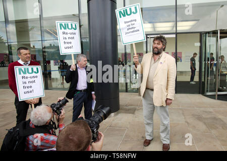 Steve Bell freiberuflicher Zeichner an der NUJ außerhalb Guardian News & Medien. London. 01/09/2009 Stockfoto