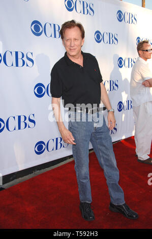 LOS ANGELES, Ca. 16. Juli 2006: Shark Stern James Woods an der CBS Sommer Presse Tour Stars Party im Rose Bowl in Pasadena, CA. © 2006 Paul Smith/Featureflash Stockfoto