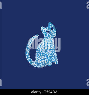 Paisley Muster abstrakte Katze in blau lackiert isoliert auf blauem Hintergrund Nordic design Stil minimal Tier sitzen Inder hand made Style illustratio Stockfoto