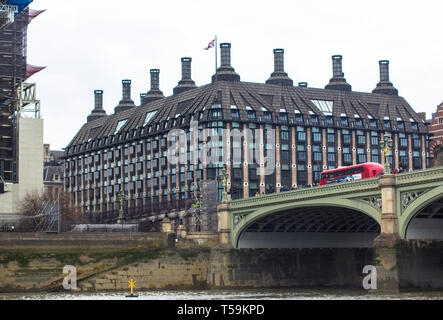 London, Großbritannien. April 12, 2019. Portcullis House. 1 Das Parlament St, Westminster Bridge Road. Stockfoto