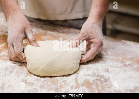 Foto eines frischen Teig in eine Bäckerei Stockfoto