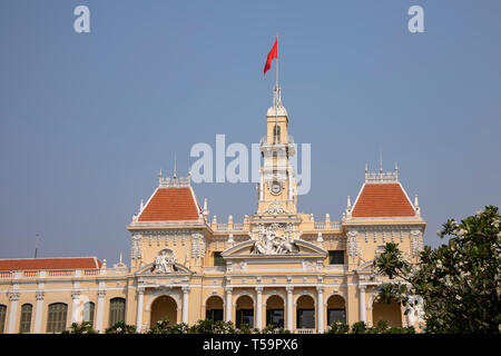 Fassade des Rathauses in Ho Chi Minh City oder Saigon, Vietnam. Stockfoto