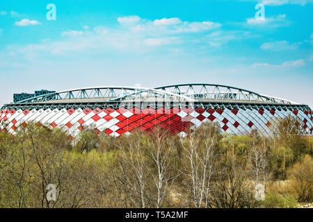 Moskau, Russland - 21 April, 2019: Blick auf Otkrytie Arena. Home Stadion von Spartak Fußballmannschaft. Stockfoto