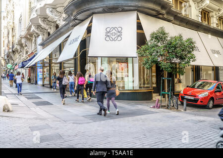 Alte typische Häuser in der literarischen Viertel der Innenstadt von Madrid, die Hauptstadt von Spanien. Stockfoto