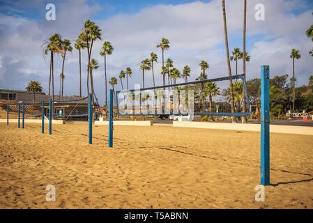 Beach-volleyball-Netze auf der Corona Del Mar State Beach in der Nähe von Los Angeles Stockfoto