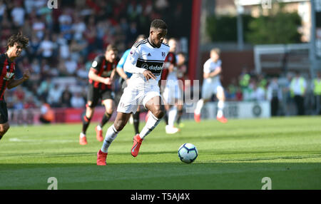 Ryan Sessegnon von Fulham in der Premier League Match zwischen AFC Bournemouth und Fulham an der Vitalität Stadion Bournemouth 20 April 2019. Nur für den redaktionellen Gebrauch bestimmt. Kein Merchandising. Für Fußball Bilder FA und Premier League Einschränkungen Inc. kein Internet/Mobile Nutzung ohne fapl Lizenz - für Details Kontakt Fußball Dataco Stockfoto