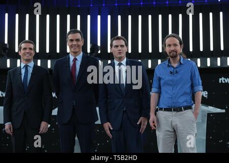 Madrid, Spanien; 22/04/2019. Wahlkampf der vier wichtigsten Kandidaten für die Präsidentschaft von Spanien nächsten 28 Abril ((28A). Pablo Casado (PP), Pedro Sánchez (Psoe), Albert Rivera (CDs) und Pablo Iglesias (podemos) Foto: Juan Carlos Rojas/Picture Alliance | Verwendung weltweit Stockfoto