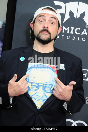 Los Angeles, Kalifornien, USA, 22. April 2019 Regisseur Kevin Smith besucht die Weltpremiere von "Marvel Studios" Avengers: Endgame' am 22. April 2019 im Los Angeles Convention Center in Los Angeles, Kalifornien, USA. Foto von Barry King/Alamy leben Nachrichten Stockfoto