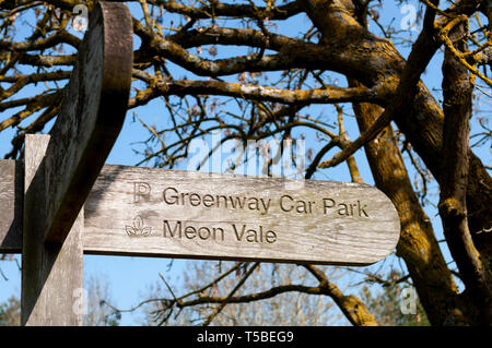 Die Waldspaziergang Wegweiser, Meon Vale, Long Marston, Warwickshire, England, UKh Stockfoto