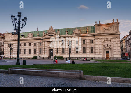 Die NL Turin Nationale Universität Bibliothek Gebäude an der Carlo Alberto Platz, Turin Stockfoto