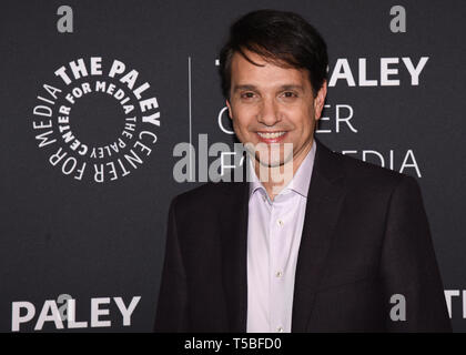 April 22, 2019 - Beverly Hills, Kalifornien, USA - RALPH MACCHIO besucht Premiere Screening und Gespräch der YouTube Original'' Cobra Kai'' Saison 2 Am Paley Center für Medien. (Bild: © Billy Bennight/ZUMA Draht) Stockfoto