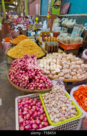 Nass und trocken Markt, Market Hall, Trang, Thailand Stockfoto