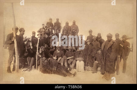 Buffalo Soldaten des 25 Infanterie, einige tragende Buffalo Roben, Fort Keogh, Montana, USA, Christopher Barthelmeß, William A. Gladstone Sammlung von afrikanischen amerikanischen Fotografien, 1890 Stockfoto