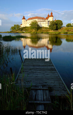 Lacko Schloss/Läckö Slott - eine mittelalterliche barocke Schloss in Schweden, auf der Insel Kållandsö am Vänernsee in der Nähe von Lidköping in February. Stockfoto