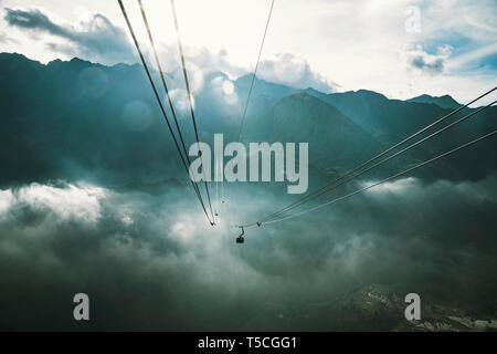 Sa Pa, Vietnam - Seilbahn auf Fansipan, die beste Aussicht Sapa in Vietnam. Stockfoto