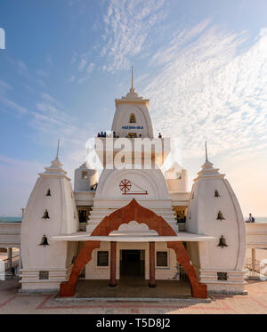 Vertikale Ansicht der Gandhi Memorial Mandapam in Kanyakumari, Indien. Stockfoto