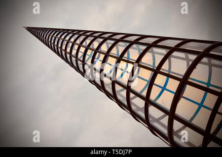 Kimsooja: "Eine Nadel Frau: Galaxy war eine Erinnerung, die Erde ist ein Souvenir" in Yorkshire Sculpture Park International UK Stockfoto