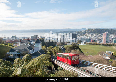 Seilbahn mit Blick über die Stadt, Wellington, Neuseeland Stockfoto