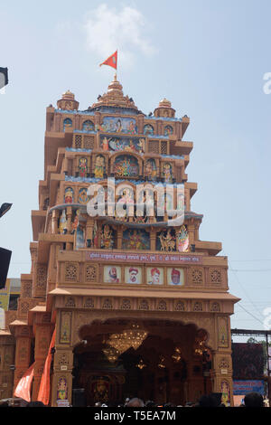 Idol von Lord Ganesha in pandal, Dagdusheth Halwai, Pune, Maharashtra, Indien, Asien Stockfoto