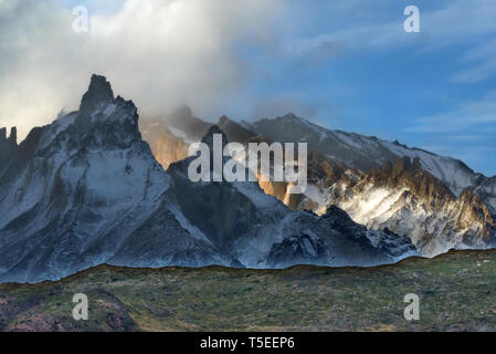 Das Paine massiv vom See Grau gesehen, Torres del Paine NP, Chile Stockfoto