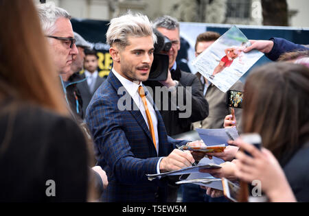 Zac Efron an der Extrem Böse, erschreckend Bösen und Gemeinen Europäischen Premiere auf das Curzon Mayfair, London statt. Stockfoto