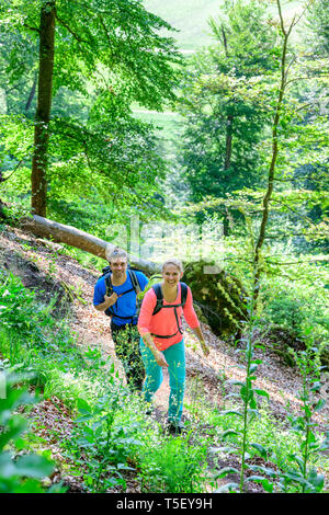 Abenteuer Wanderung in der Nähe von Dollnstein in Bayern Stockfoto