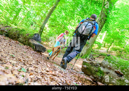 Abenteuer Wanderung in der Nähe von Dollnstein in Bayern Stockfoto