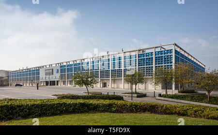 Milton Keynes multi-stöckigen Mart tech"-Parkplatz von Leslie Jones Architektur Stockfoto