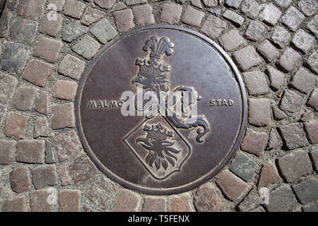 Gully Deckel in Malmö, Schweden Stockfoto