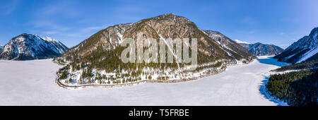 Österreich, Tirol, Ammergauer Alpen, Winter bei Plansee Stockfoto