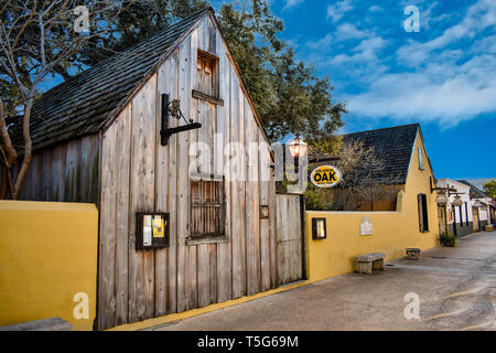 St. Augustine, Florida. Januar 26, 2019. Villen aus dem 17. Jahrhundert in der St. George Street in der Altstadt in Florida's historische Küste (2) Stockfoto