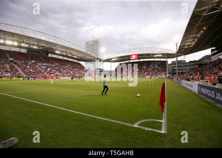 UTRECHT Utrecht - Fortuna Sittard, Fußball, Saison 2018/2019, Eredivisie, Galgenwaard, 24-04-2019, Stadion Übersicht vor dem Spiel. Stockfoto