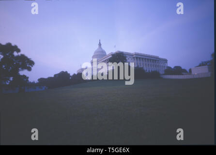 Washington, DC, USA. 24 Apr, 2019. Capitol Hill in Washington, DC, 2003. Credit: Bill Putnam/ZUMA Draht/Alamy leben Nachrichten Stockfoto