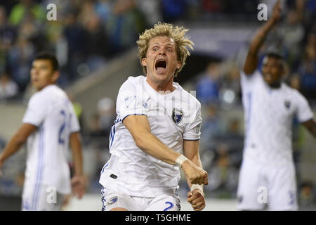 Seattle, Washington, USA. 24 Apr, 2019. Erdbeben Florian Jungwirth (23) reagiert auf einen kein Anruf, wie die San Jose Earthquakes besuchen Sie die Seattle Sounders in einem MLS-Match im Century Link Feld in Seattle, WA. Credit: Jeff Halstead/ZUMA Draht/Alamy leben Nachrichten Stockfoto