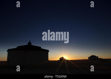 Spanien, Provinz von Zamora, Taubenschlag, in Otero de Sariegos bei Sonnenuntergang Stockfoto