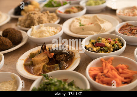 In der Nähe Bild von Aubergine base Gericht Teil der Arabischen Salat Stockfoto