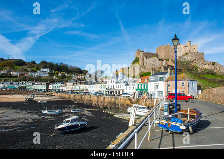 Grossbritannien, Kanalinseln, Jersey, die Stadt und die Burg Mont Orgueil Stockfoto