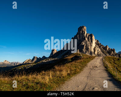 Italien, Venetien, Dolomiten, Giau, Gusela bei Sonnenaufgang Stockfoto