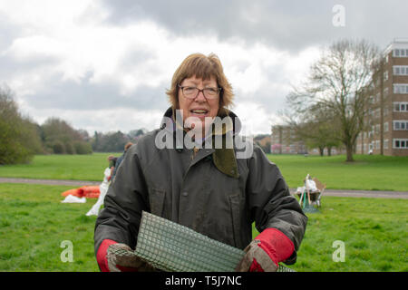 Unsere Marsh ist eine neue Community Projekt alle über das Genießen und die Verbesserung der Flüsse und Bäche der Stour Valley. Das Projekt wird einen echten Nutzen bringen. Stockfoto