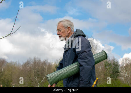 Unsere Marsh ist eine neue Community Projekt alle über das Genießen und die Verbesserung der Flüsse und Bäche der Stour Valley. Das Projekt wird einen echten Nutzen bringen. Stockfoto