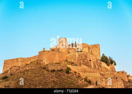 Blick auf die mittelalterliche Burg von Cardona in Katalonien, Spanien Stockfoto